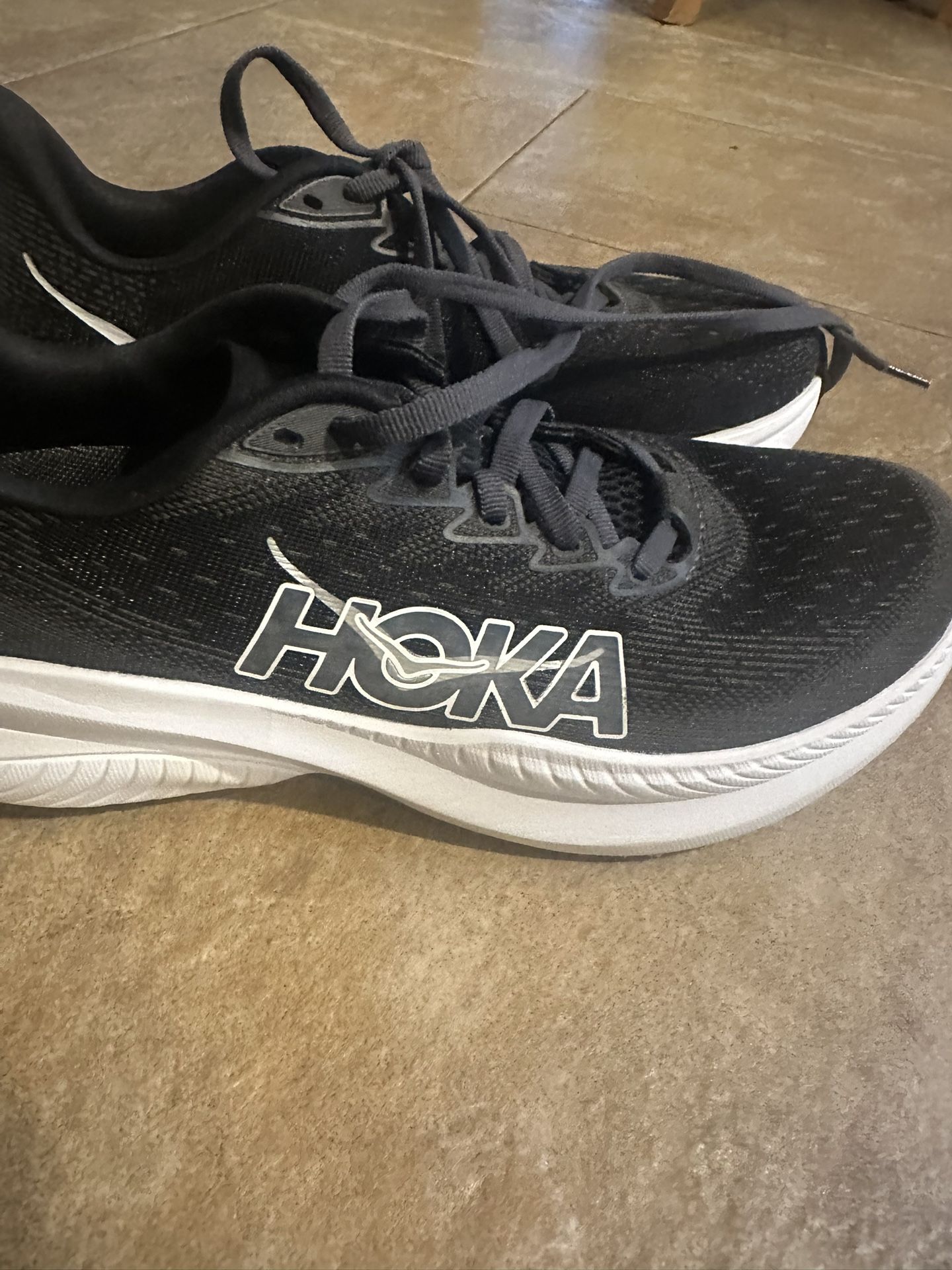 Hoka Sneakers