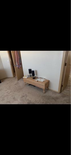 Wicker Storage Bench with Legs