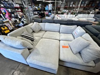 Costco Couch Sale! Sectional Modulars, recliners