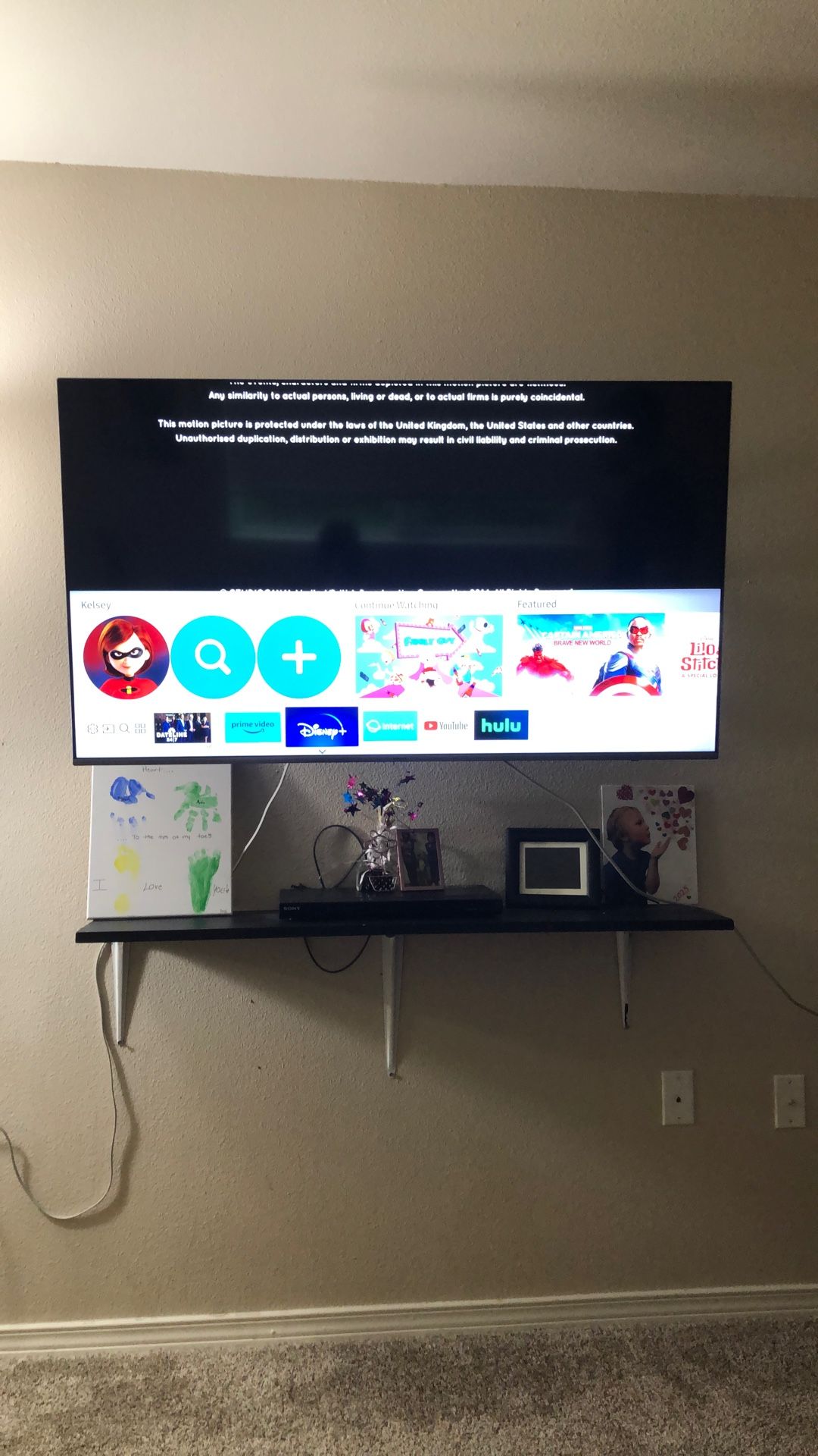 55 Inch 4K UHD Samsung Tv With Swivel Wall Mount