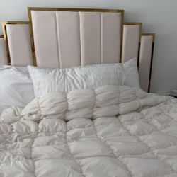 Queen Size Bed For Sale