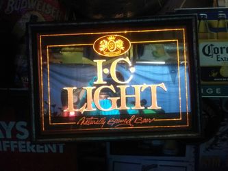 I. C. Light bar light