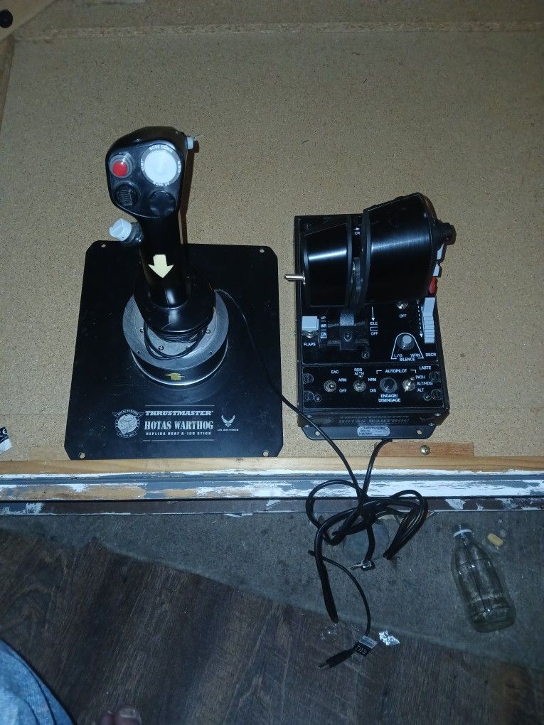 Thrust Master Hotas Warthog Replica USAFA-10C Stick And Throttle