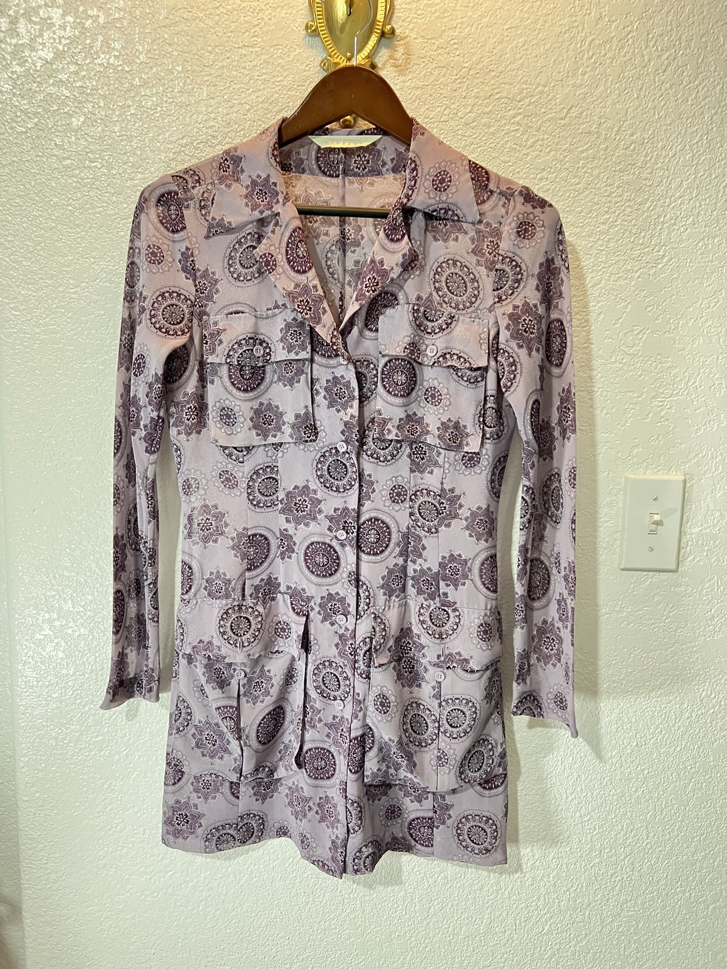 Express Compagnie Internationals Purple Blouse Size S
