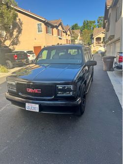 1999 GMC Suburban