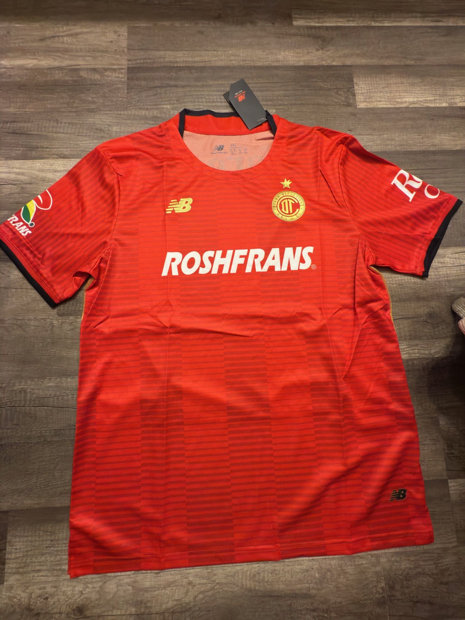 Toluca Soccer Jersy Talla Mediana 