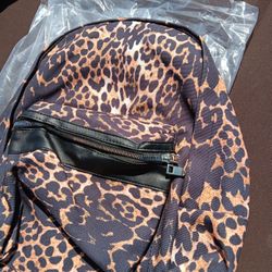 Nicemedium Sized Cheetah Print Backpack New