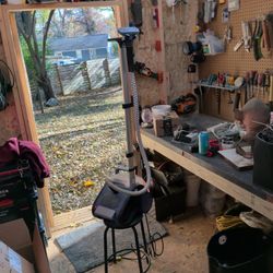 High Powered Garmet Steamer! Heats Up Fast And Can Go Continuously! 