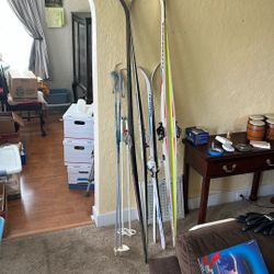 Cross country Skis 
