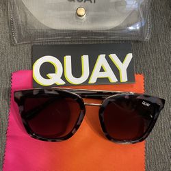Quay Sunglasses 😎 