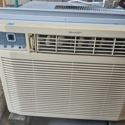 Large Sharp Window Ac 15000 BTU For Apt Office Store Or Large Room Garage ECT  Works Great Can Try Before You Buy Local Only