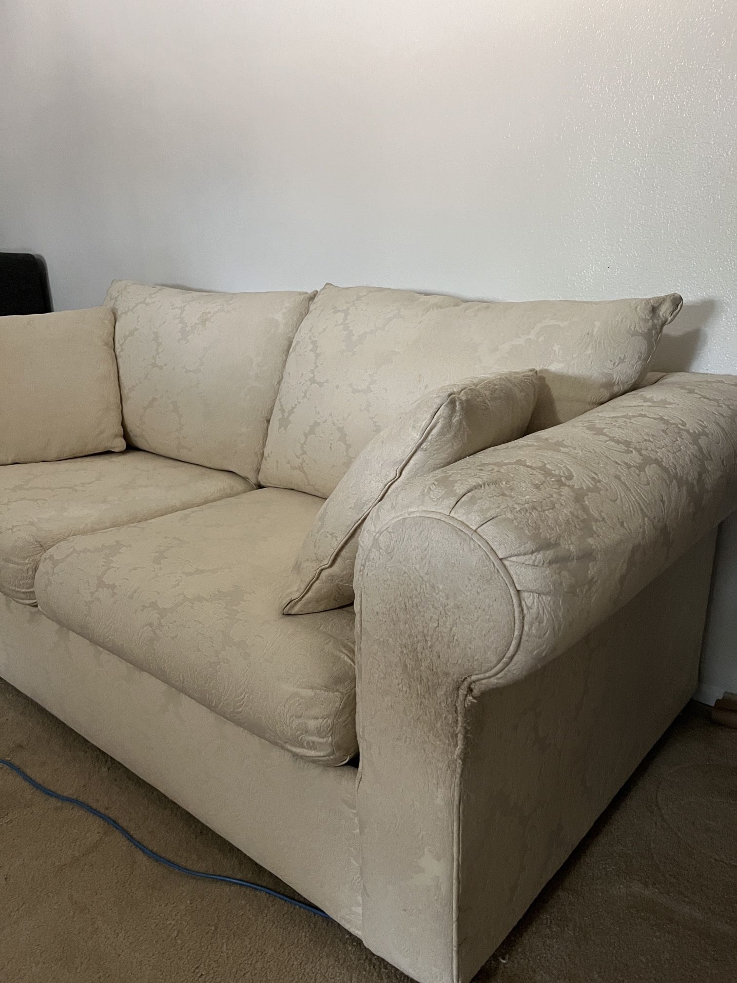 Pullout Couch / Sofa