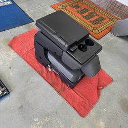 Ford  F150  21-26 Center jump Seat With The Work Surface 