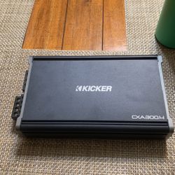 Kicker Amp 