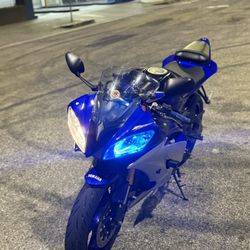 2016 yamaha YZF-R6