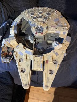 Star Wars Millennium Falcon  Ship Large! 