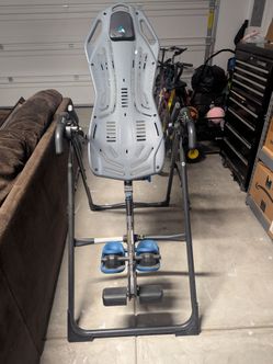 Teeter Inversion Table