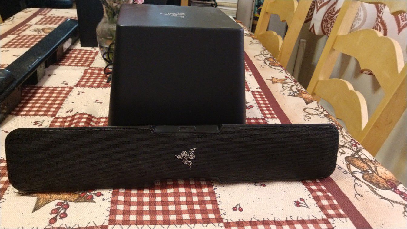 Razer Leviathan sound bar with wired subwoofer