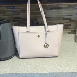 Micharl Kors Purse(tote)