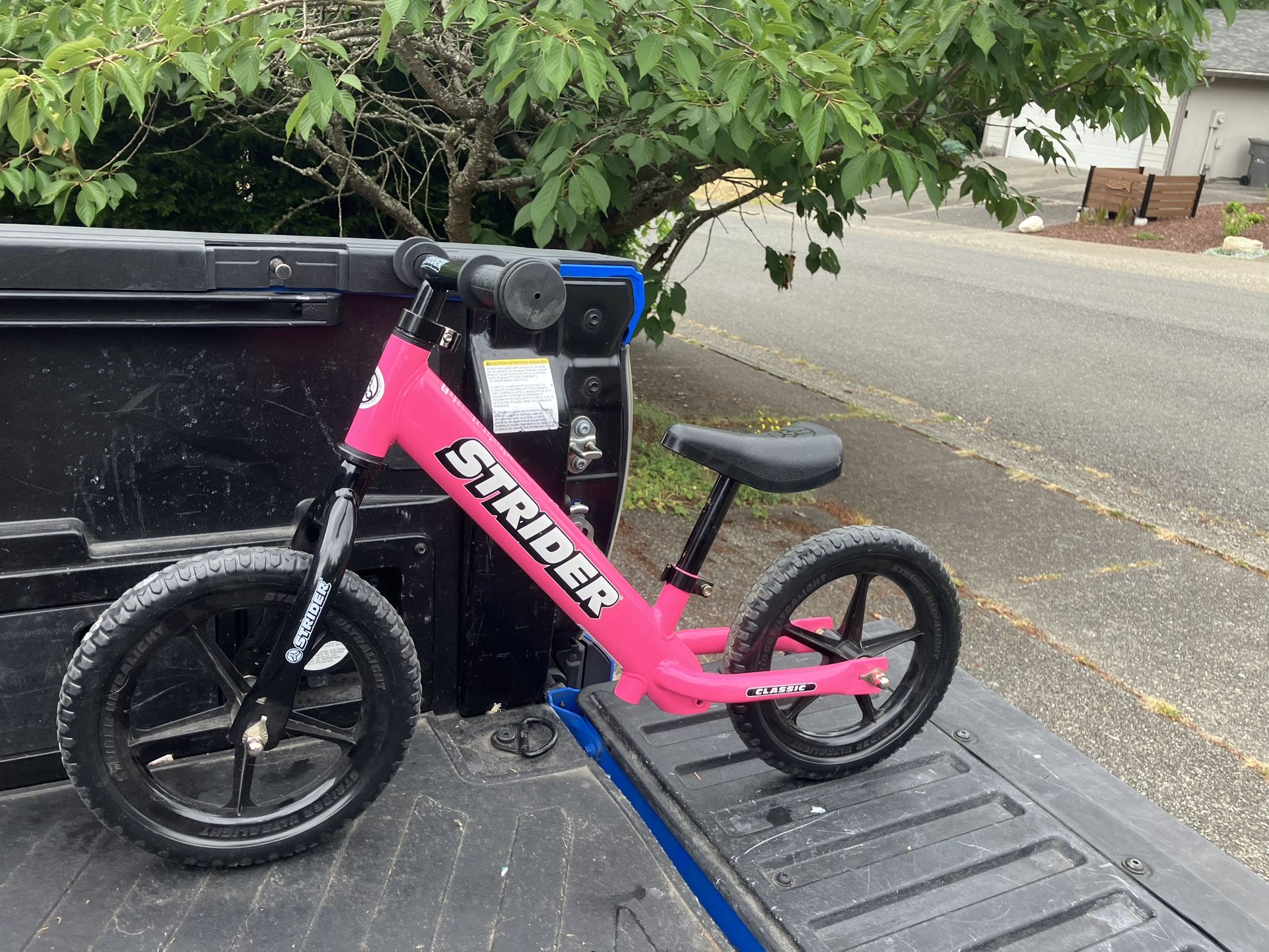 Child Kid Children Strider Balance Bike 12” Wheels Bicycle Tricycle Trike like New