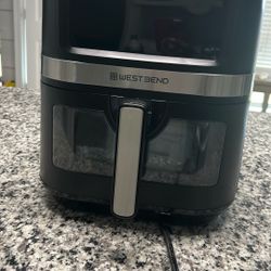 West Bend Air Fryer – Lightly Used, Works Great