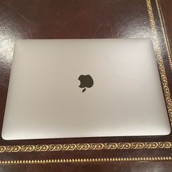 2020 Macbook Pro 13 1.4Ghz i5 Quad 8GB 256GB Touchbar