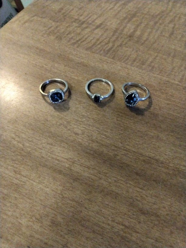 Rings ; Blue