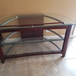 Tv Stand in good condition 