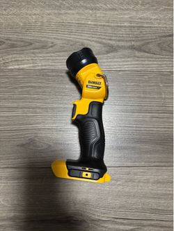 Dewalt light 20v new
