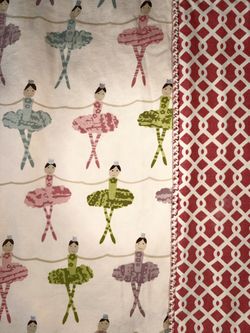 Eastern Accents Matilda Collection Girl’s Ballerina Print Ivory/pink Twin Duvet Cover.