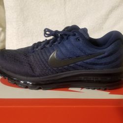 Nike Air Max 2017 Size 9.5