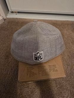 Fitted and snapback hats