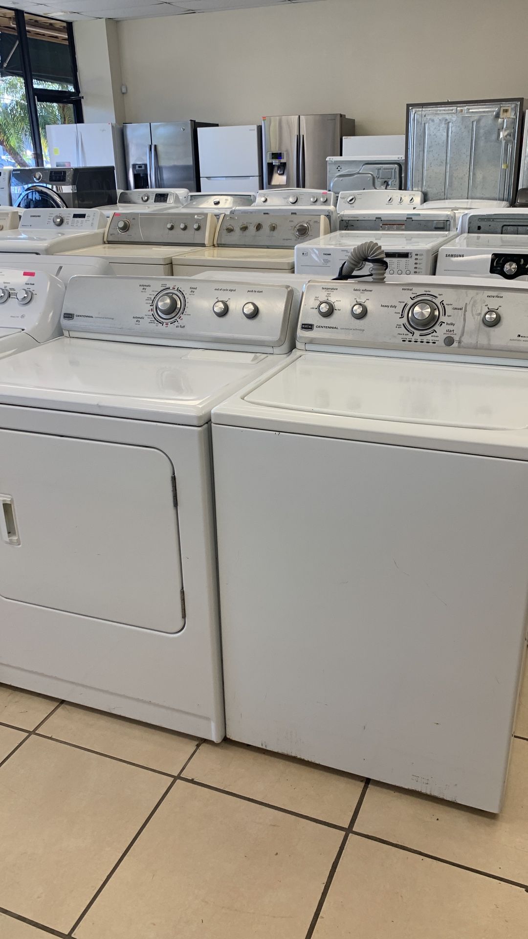 MAYTAG WASHER AND DRYER SET