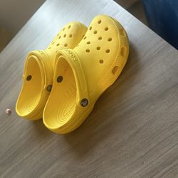 Yellow Crocs 