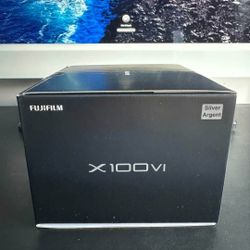 Fujifilm X100vi digital Camera 