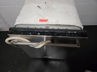 Stainless Steel Built-In Dishwasher