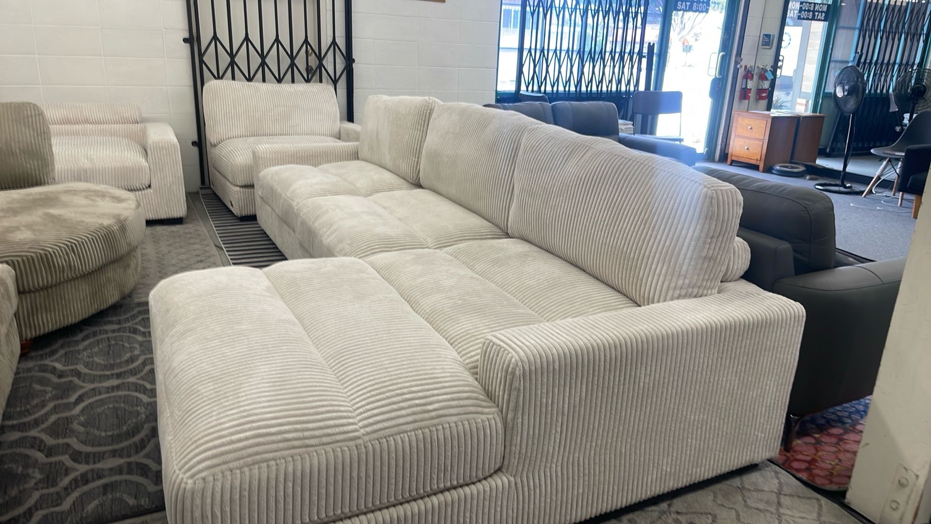 New 127x66 Sectional Couch / Free Delivery