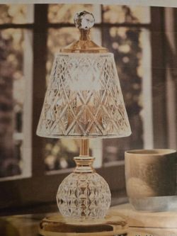 Touch crystal lamp