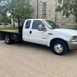 2004 Ford Super Duty F-350 5 Speed Manual Stick Shift
