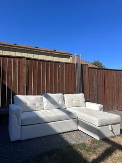 🛋️ White Sleeper Sectional with Storage Chaise | COUCH+DELIVERY $300
