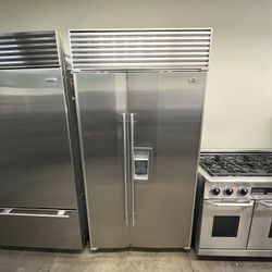 SUB-ZERO 42” SIDE BY SIDE BUILT IN REFRIGERATOR