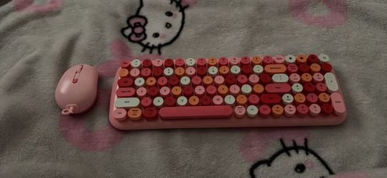 Bluetooth keyboard with usb mouse
