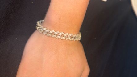 Silver Cuban link bracelet