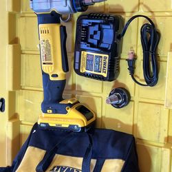 DEWALT 20V MAX Cordless 1 in. PEX Expansion Tool, PEX Expander