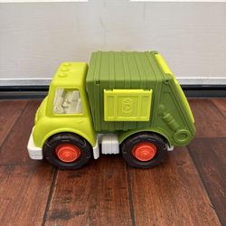 Green Recycling Truck