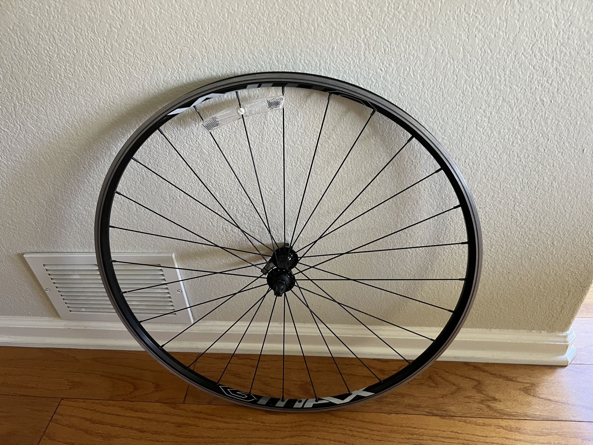 700c Radial Lace Road bike Front Wheel
