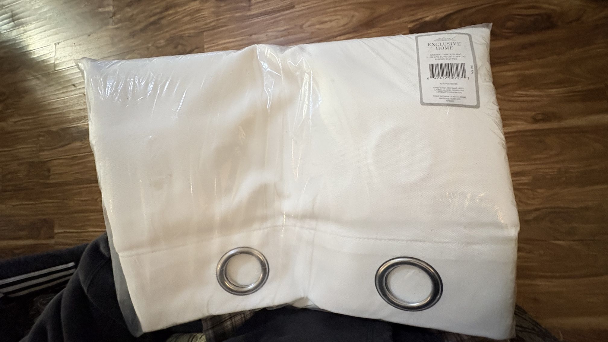 Exclusive Home Indoor Outdoor Curtain In White 54x96 In