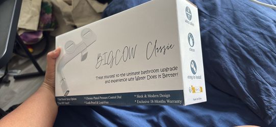 Bidet (dual nozzle)