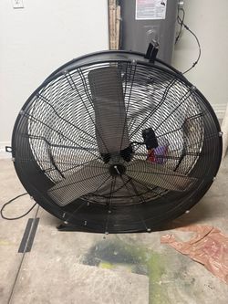 Utilitech 36” Industrial Drum Fan – SFDC-900F