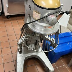 Anvil 30 Quart Mixer With Guard